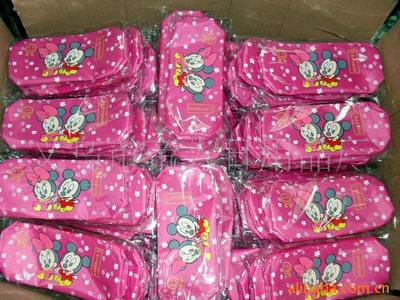 《廣告筆袋專家》尼龍化妝包與卡通木偶筆袋 價格、廠家與圖片解析